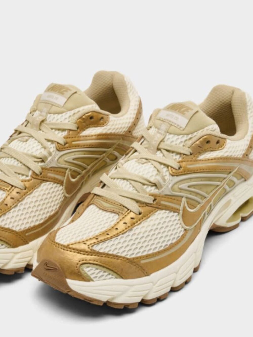 Women's Nike Air Max Moto 2K Casual Women's Shoes Size 7 NEW NWT - Picture 3 of 10